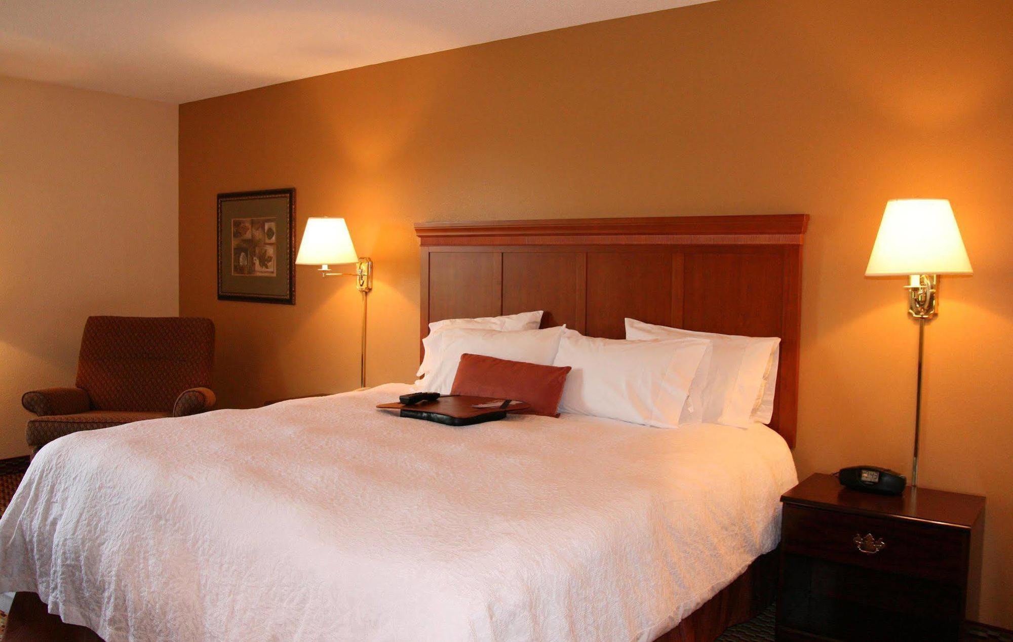 Hampton Inn And Suites Springdale Quarto foto